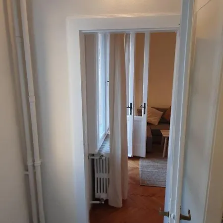 Somogyi With Balcony Apartment Budapest